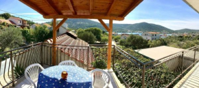 Отель Apartments Ivo - barbecue  Винишче